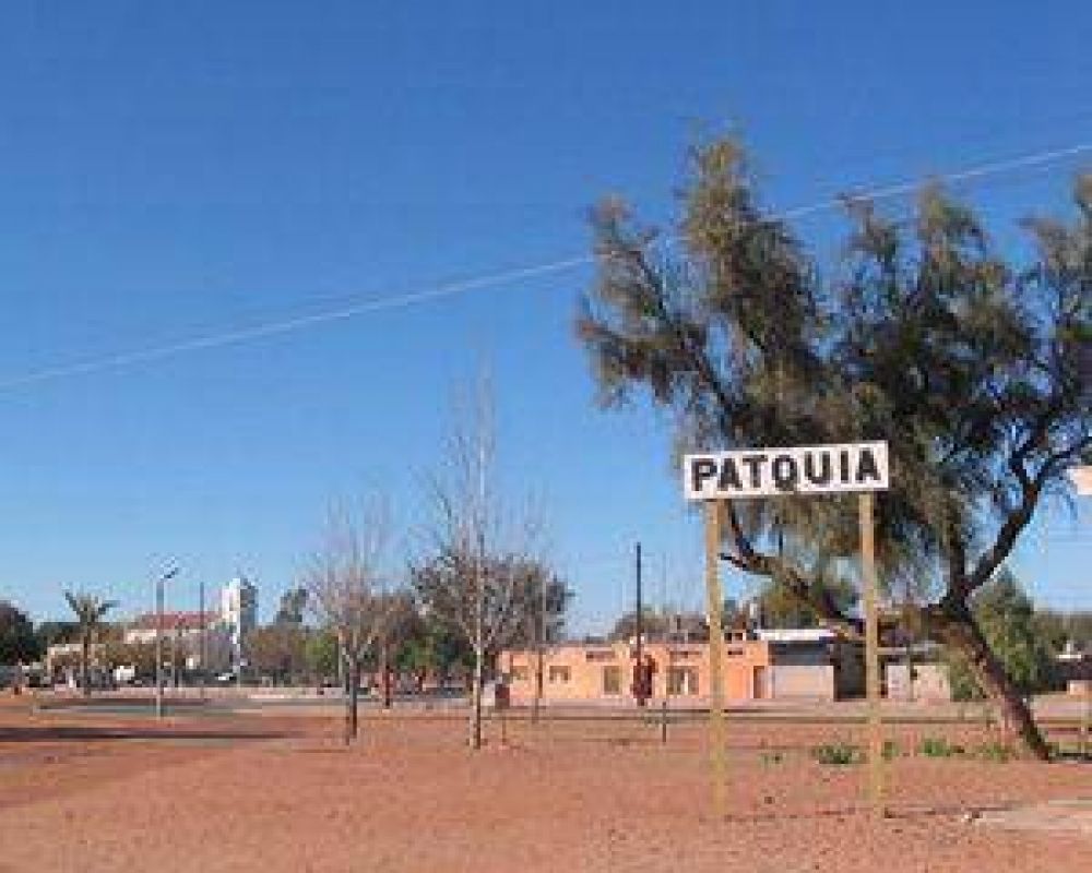 Vuelco en cercan�as a Patqu�a