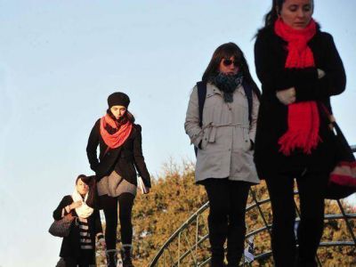 El fr�o intenso se demora, pese a las nevadas en alta monta�a