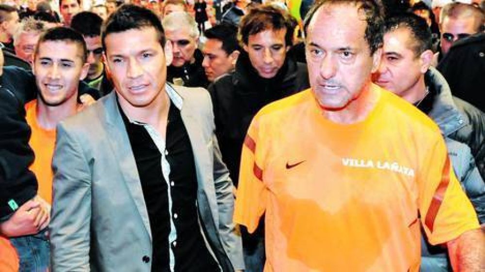 Scioli se qued� con Cristina: �Voy a apoyar la lista del Frente para la Victoria�