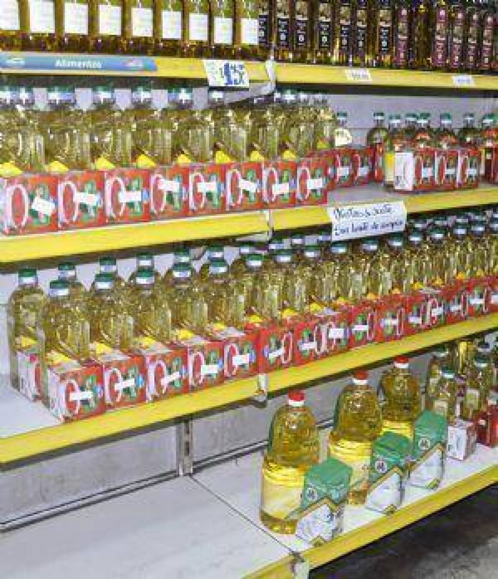 Falta aceite y hay venta restringida de harina