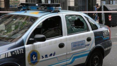 Hallan muerto a un colombiano en un hostel de Barracas