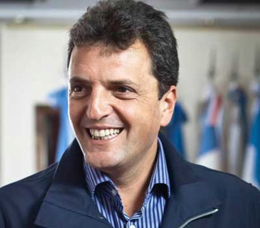 Massa se lanz� como candidato y ya se abre la pelea por el 2015  