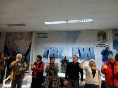   Yauhar Comienza Su Campa�a Sin Referenciarse En El Gobierno Provincial