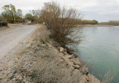 Municipios se preparan para recibir probables crecidas del r�o Neuqu�n 