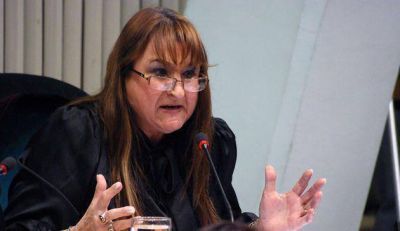 La UCR como el PJ llegan divididos a las P.A.S.O. Se cierran las listas a las cero horas