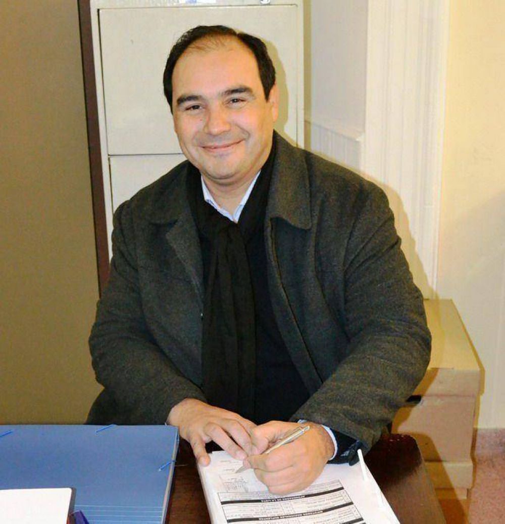 Vald�s encabeza la lista Verde que se compone con la UCR, el PP, Acci�n por Corrientes y Proyecto Corrientes