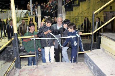 Colombi inaugura una decena de obras en toda la costa del Uruguay
