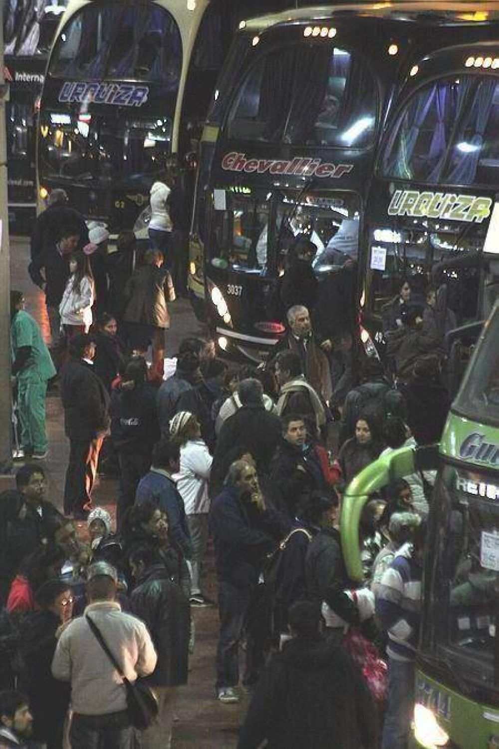 Unos 114 mil turistas dejaron en C�rdoba 35 millones durante el fin de semana largo