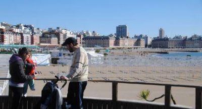 Mar del Plata, la elegida: 130.000 turistas arribaron a la ciudad durante el fin de semana largo.
