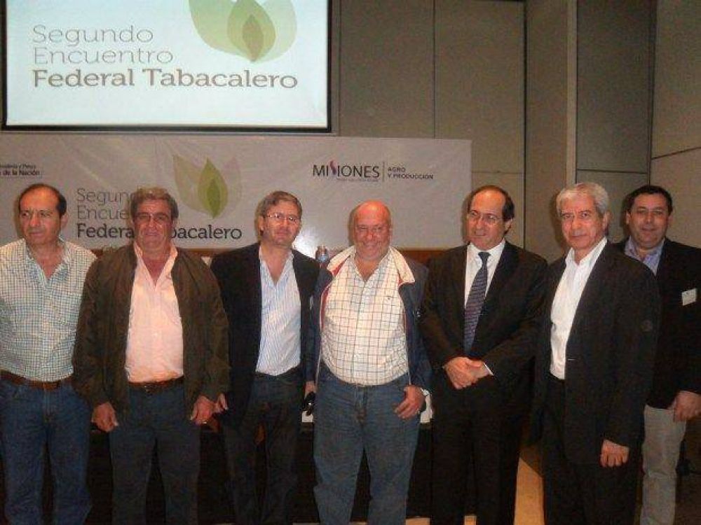 Naci�n respalda a tabacaleros