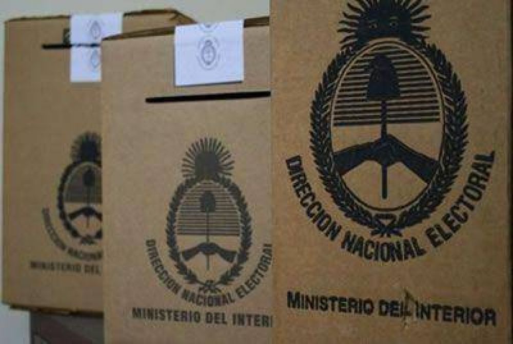 El Frente para la Victoria confirm� a sus tres candidatos; Peralta tiene dos listas