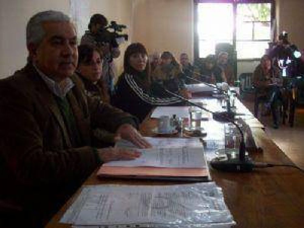 Reclaman a Alumbrera que aumente la inversi�n social en Santa Mar�a