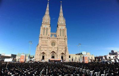 Juran 4 mil cadetes de la Polic�a Bonaerense en Luj�n