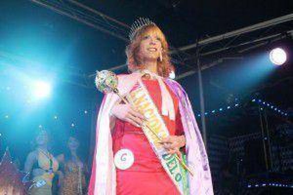 �mbar D�az, es la Reina Nacional del Orgullo 2013