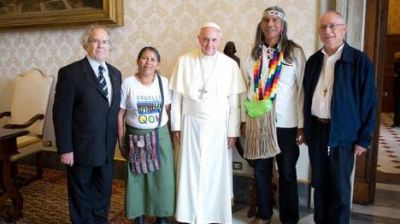 El l�der de los Qom le pidi� al Papa que "interceda" ante Cristina