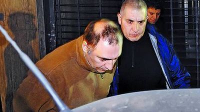 Crimen de �ngeles: hallaron ADN del portero en las u�as de la v�ctima