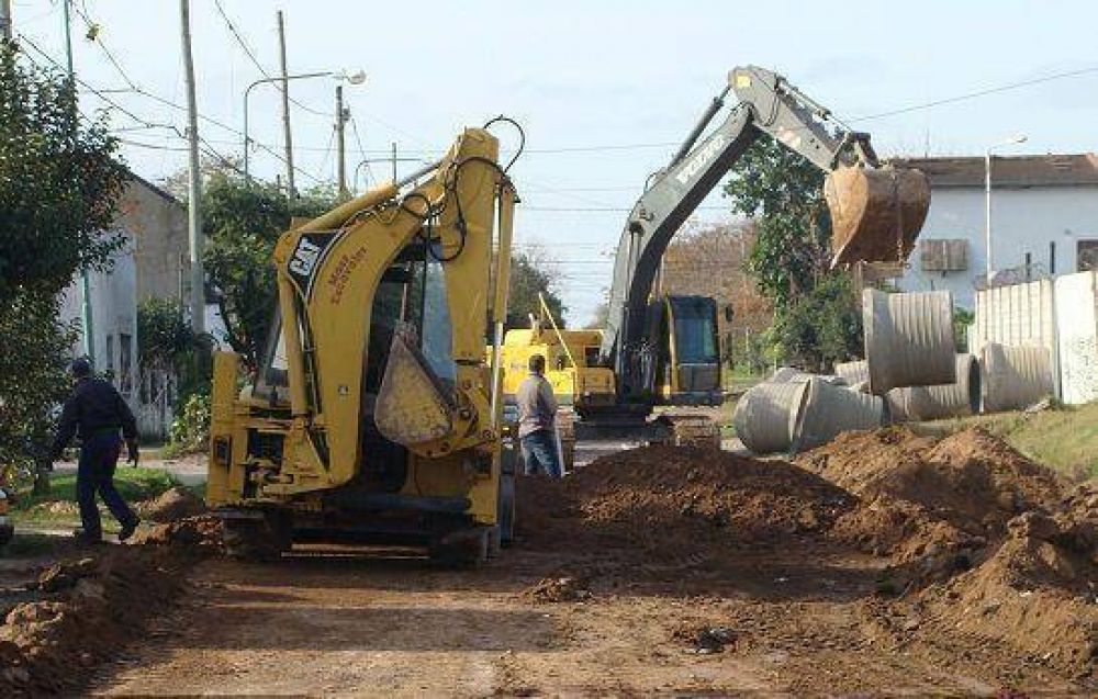 Tigre: Obras de desag�es en El Talar