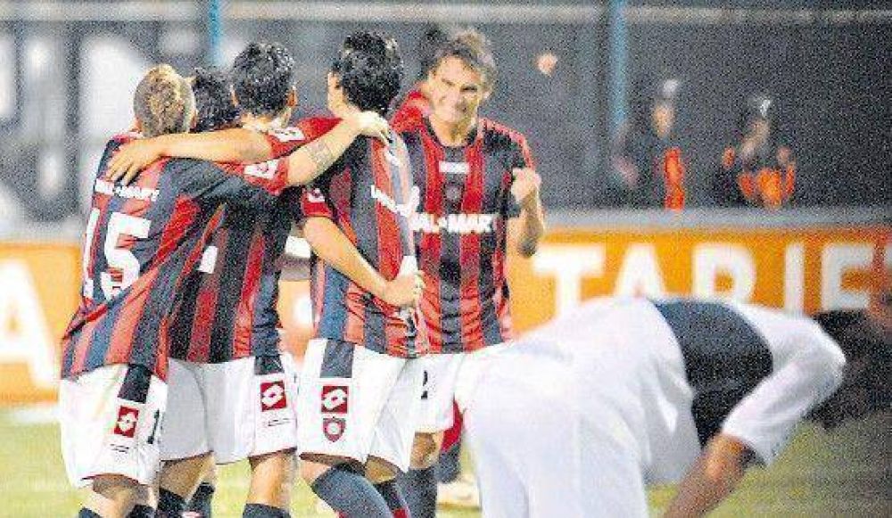 San Lorenzo reaccion� y va encontrando buenos indicios