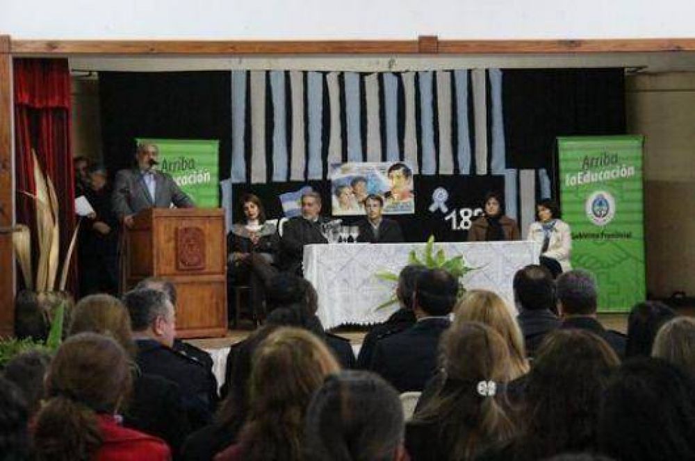 Ms infraestructura y educacin para la costa del Uruguay