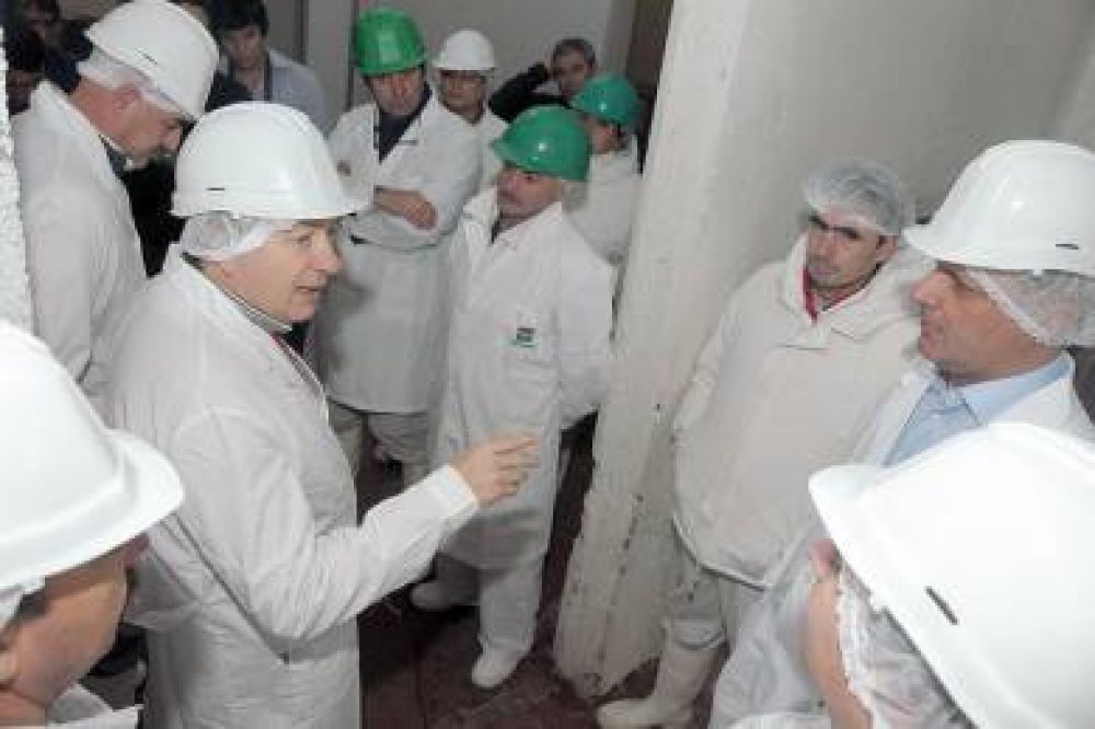 Buzzi: "El Estado est� para hacerle la vida m�s f�cil a los productores"
