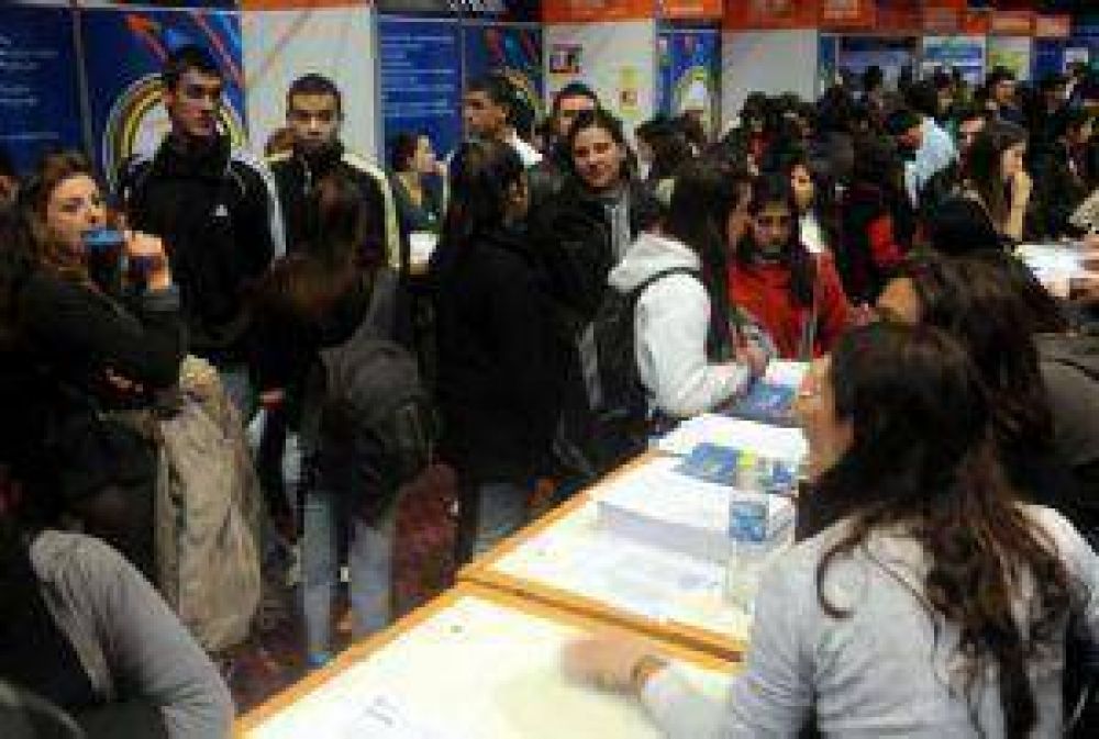UNCuyo flexibiliza ingreso a Derecho