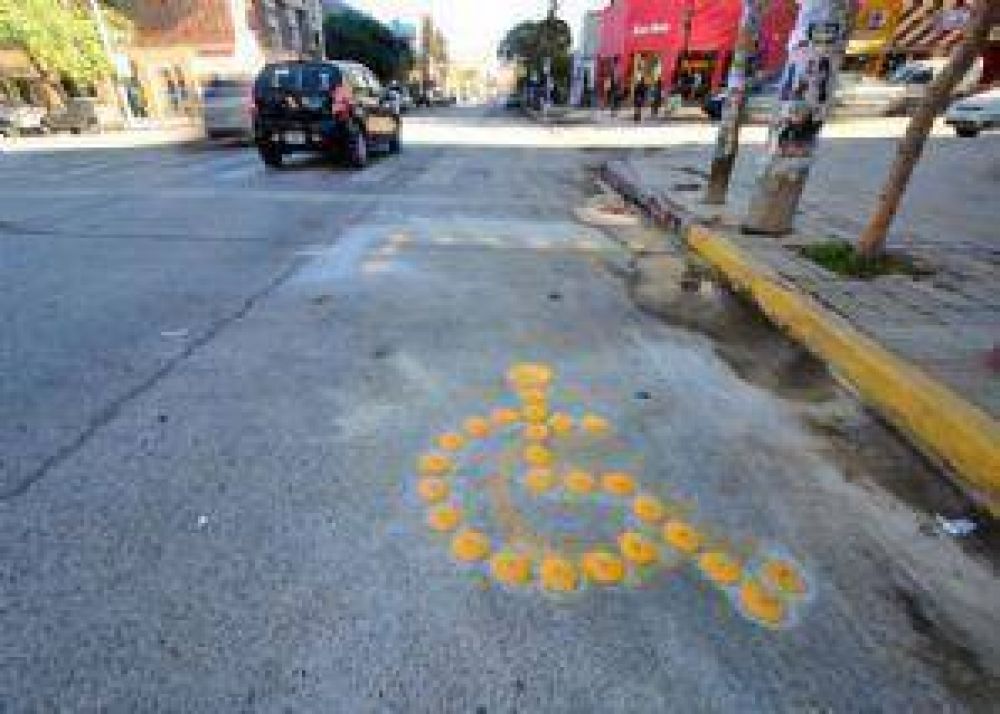 Para discapacitados, se�alizan 80 m�dulos de estacionamiento