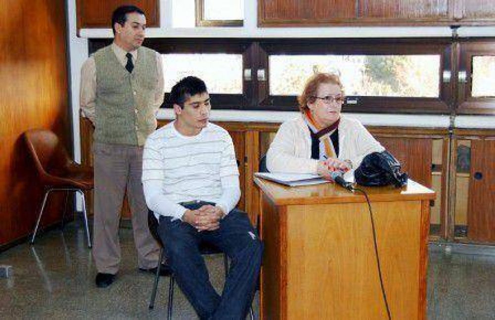 Destrozos en comisar�a: tres a�os de prisi�n