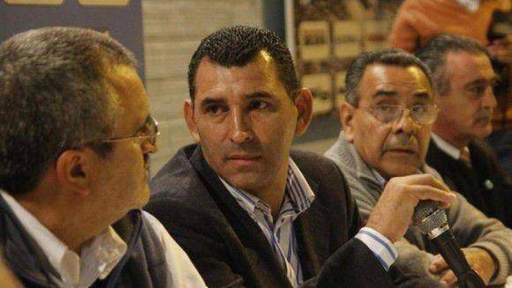 La fecha de los comicios entorpece la planificaci�n deportiva