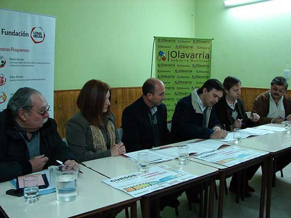 Se firm� el convenio para crear el Museo de Loma Negra