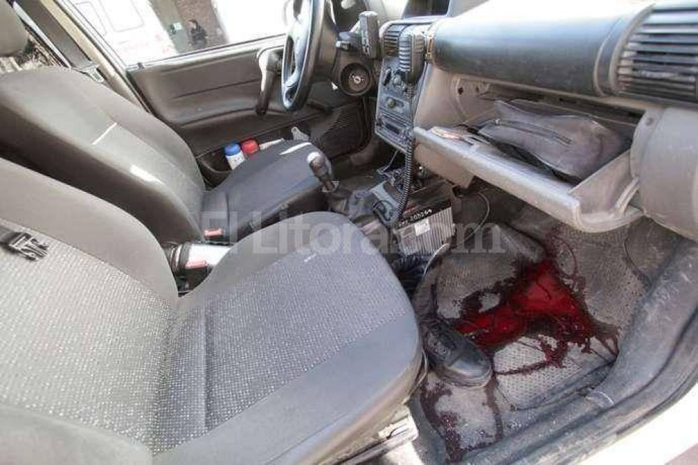 Balearon a un polic�a del Comando