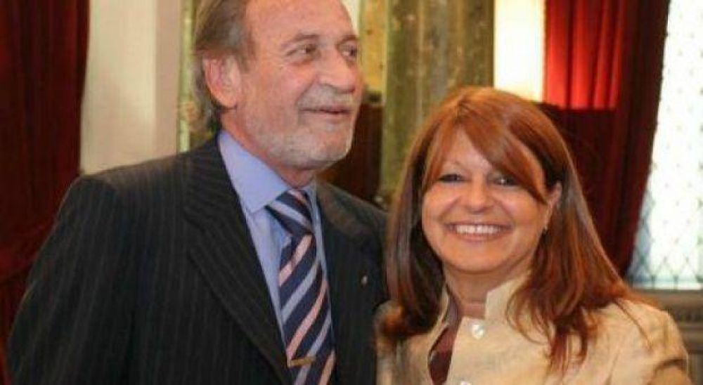 Con la esposa del ex vicegobernador Balestrini, son casi 30 los "parientes - candidatos" en la provincia
