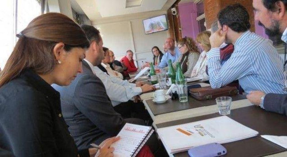 La UP se reuni� con escuelas de manejo de todo el pa�s