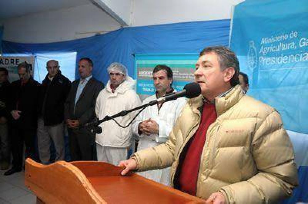 Yauhar: "La diversificaci�n nos acerca a una Argentina cada vez m�s justa"