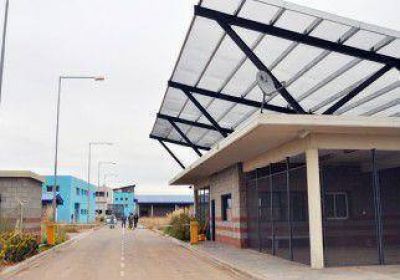 La c�rcel de Senillosa recibir� internos 