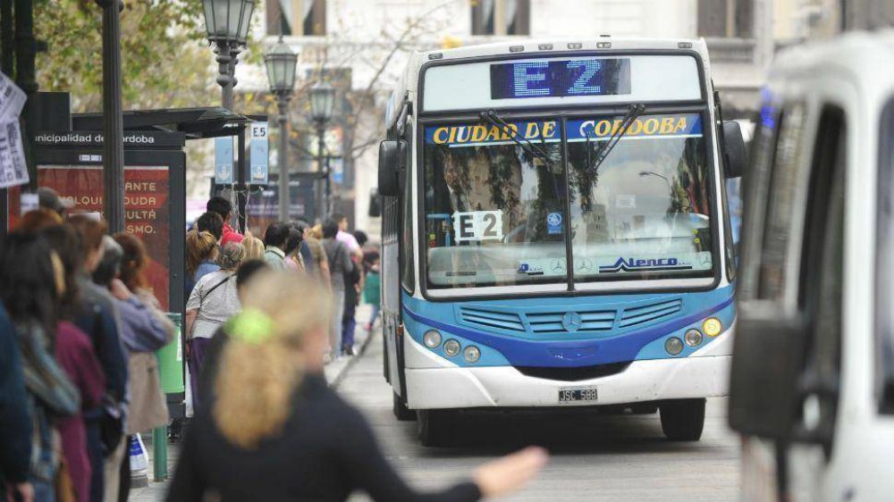 Las empresas de transporte dicen que no pueden pagar aguinaldos