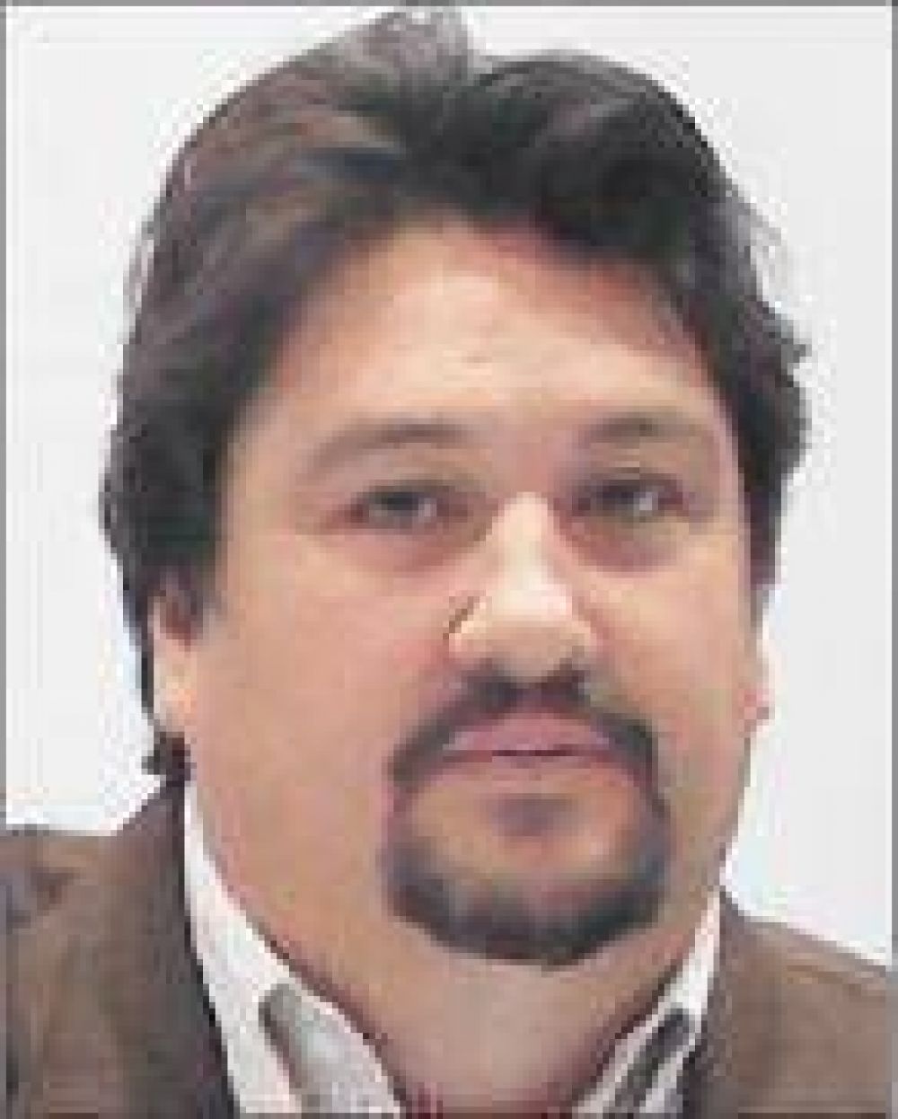 �Es una campa�a tranquila, corta y sin agresiones�, dijo el gobernador Closs