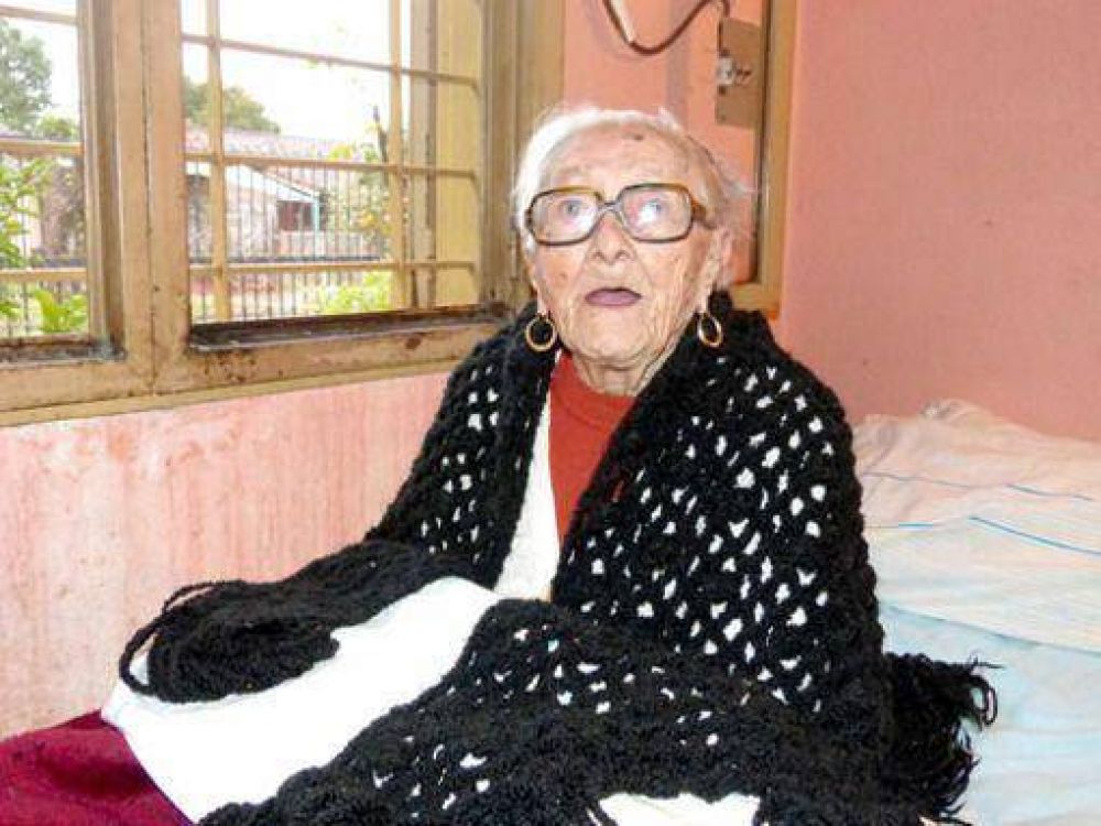 Do�a Fil�, 100 a�os de una vida de esfuerzo y amor