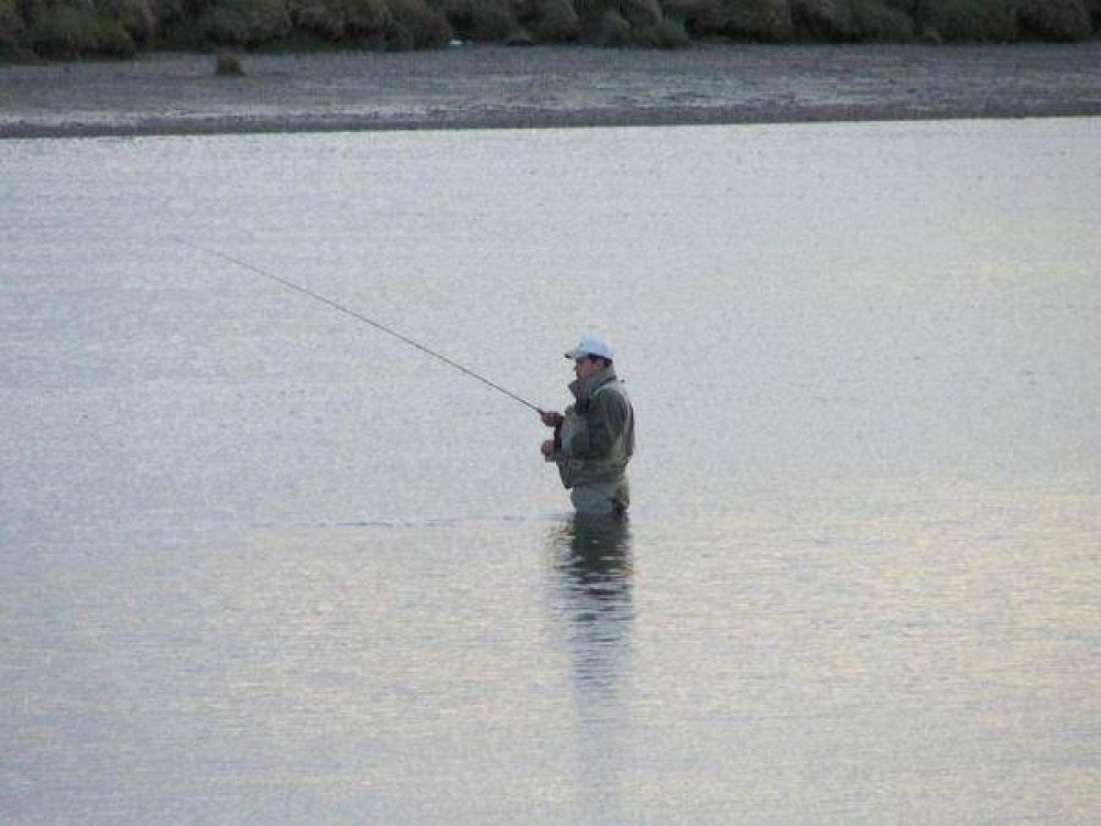 Convocan a postulantes a inspectores de pesca deportiva en la zona norte