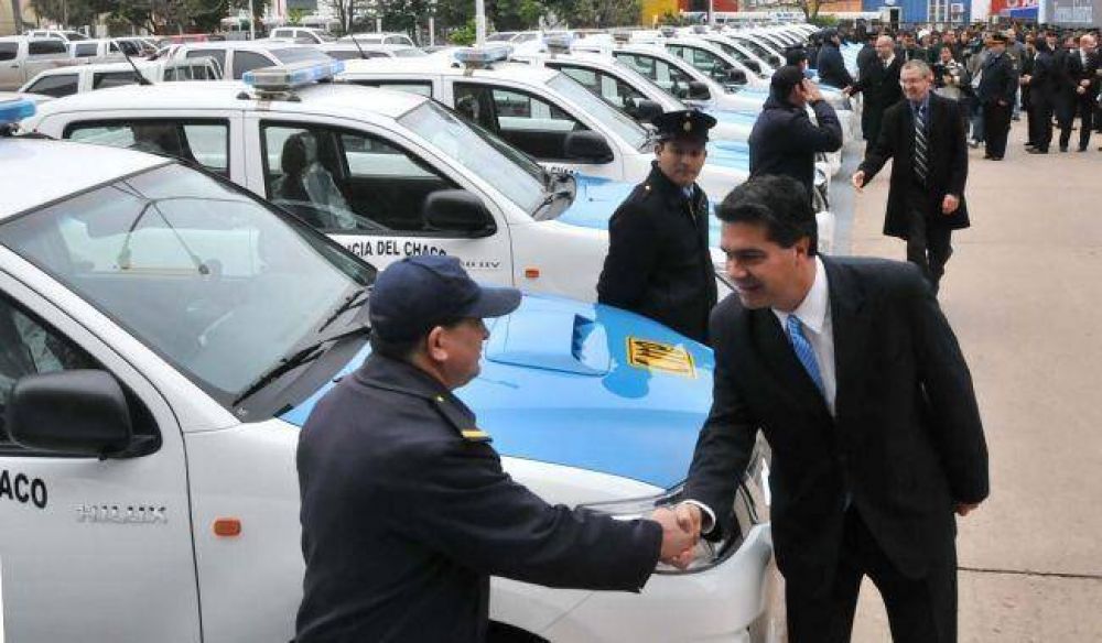 Entregaron 18 nuevos patrulleros para la Polic�a del Chaco