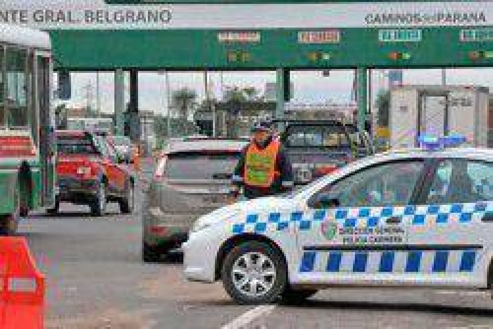 Control de mercader�as, fiscal y narc�ticos en el acceso al puente interprovincial