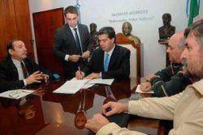 Gobierno y UNNE instalar�n un Centro de Investigaci�n y Desarrollo en El Impenetrable