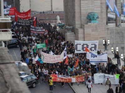 Se realiz� ayer una marcha multisectorial con un fuerte mensaje contra los narcos