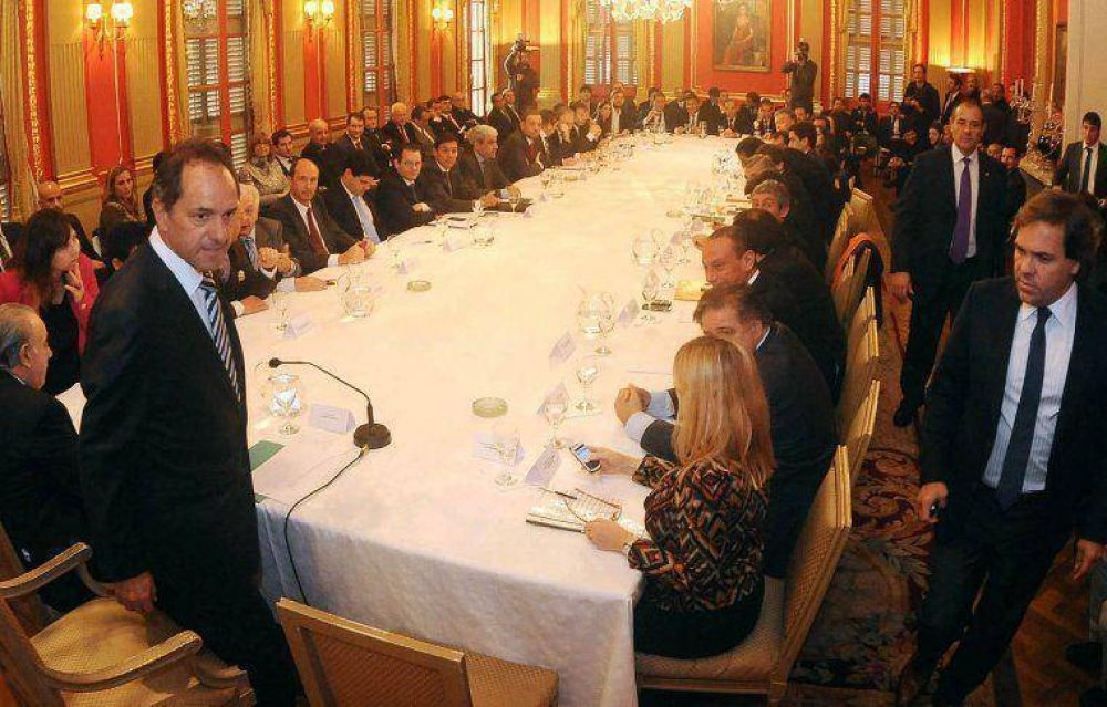 Scioli defendi� la gesti�n en la provincia