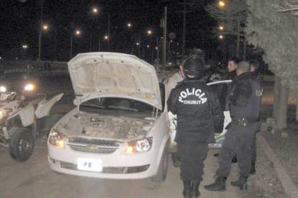 Asaltan a taxista, a dos transe�ntes y por quinta vez a un mercado