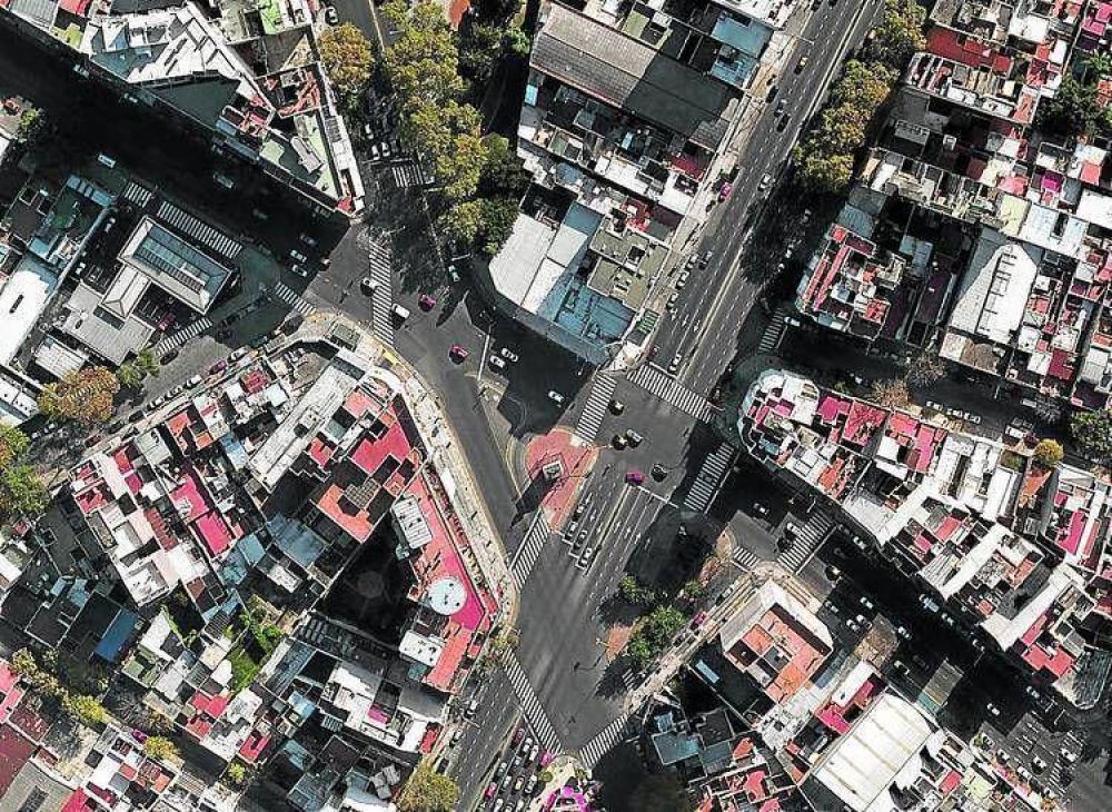 Intiman a 5 mil vecinos por ampliaciones no declaradas