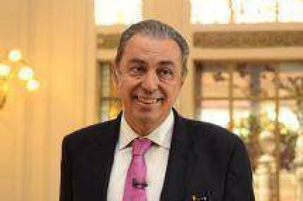 Rodolfo Urtubey , en campa�a, visit� el barrio La Paz