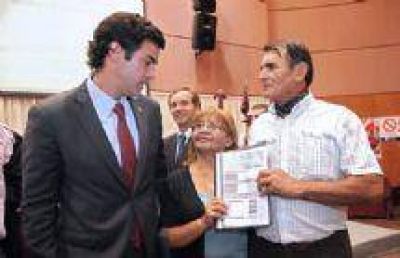 Juan Urtubey y Norberto Yahuar anuncian un fondo de $23 millones para productores salte�os