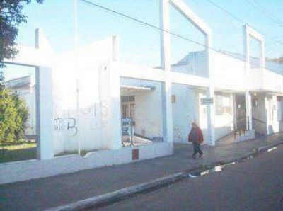 Analizan poner en red al Hospital Julio M�ndez