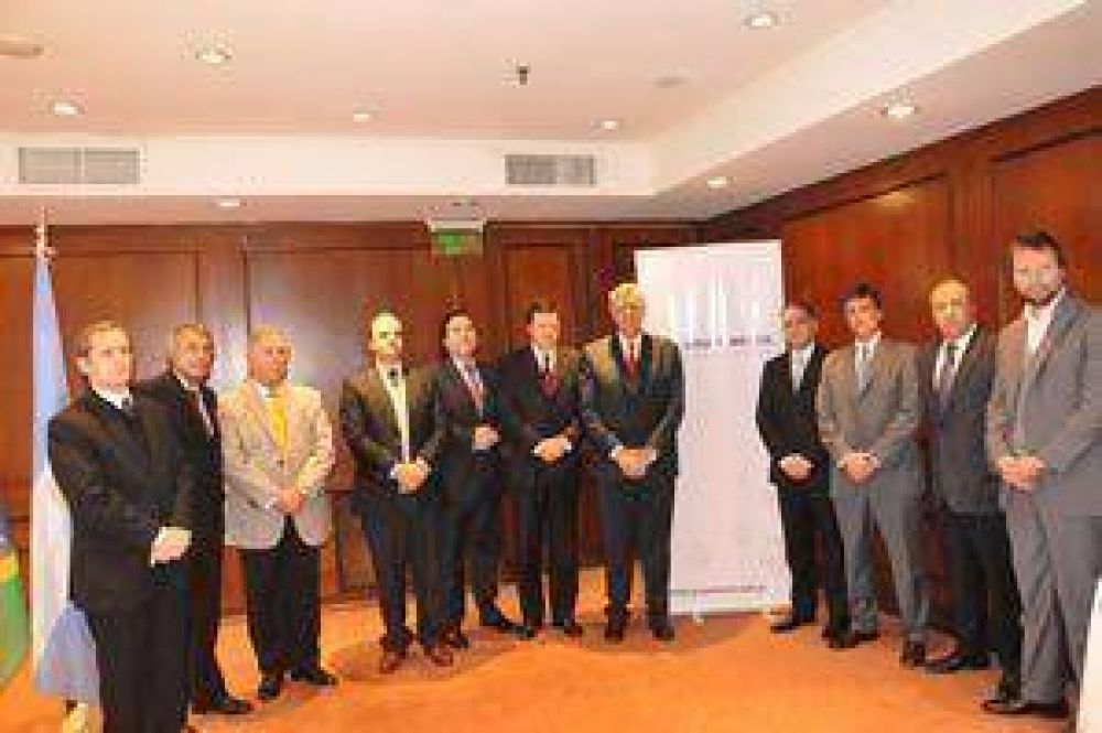  Empresarios brasile�os y su inter�s por Agua Negra	