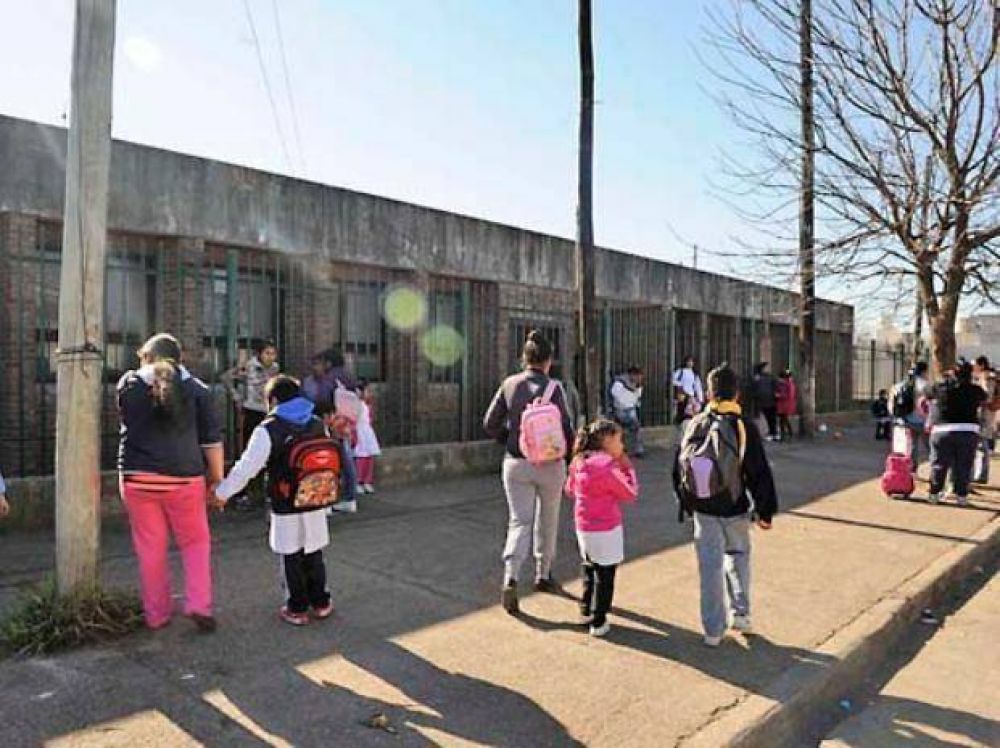 Una escuela de zona sudoeste vivi� una tarde dram�tica por un tiroteo
